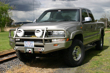 Силовой бампер ARB Deluxe combination для Chevrolet Silverado 1500/2500/3500 (с 1988 по 1998 г.в.) [3462030]