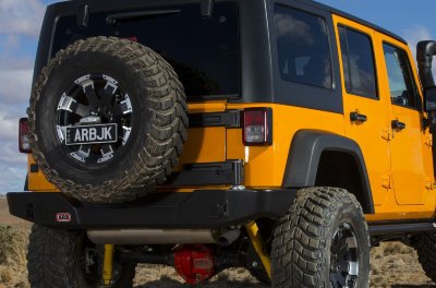 Набор для переноса крепления номерного знака ARB на заднее колесо для Jeep Wrangler JK [5750310]